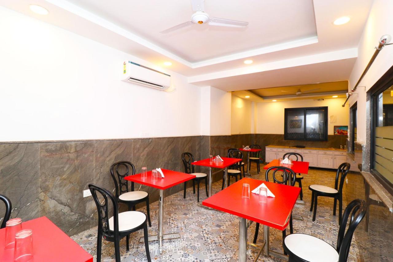 Hotel Belwood Suites - Near New Delhi Airport Exterior photo